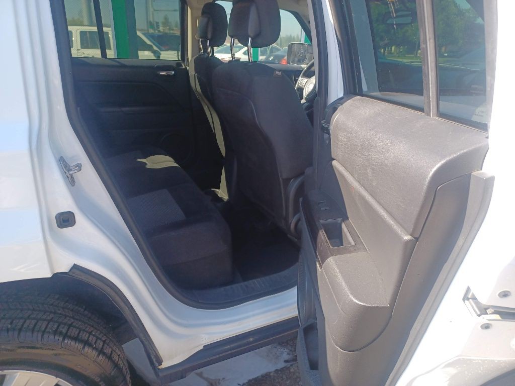 2014 Jeep Patriot Image 18