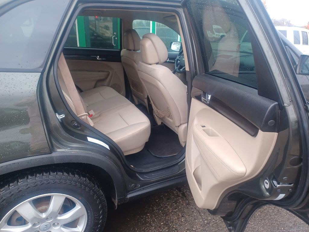 2012 Kia Sorento Image 16
