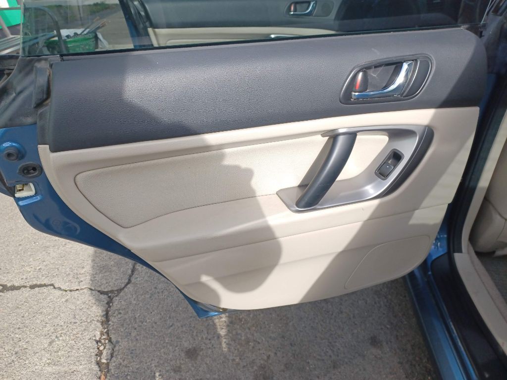 2008 Subaru Legacy Image 12