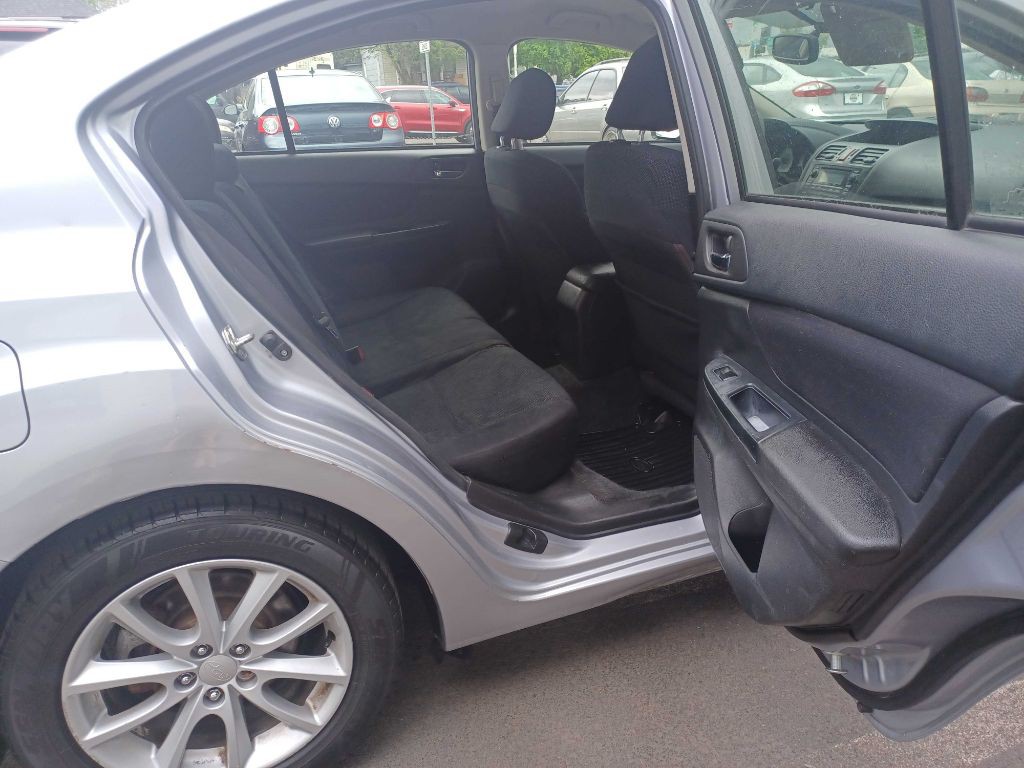 2013 Subaru Impreza Image 16