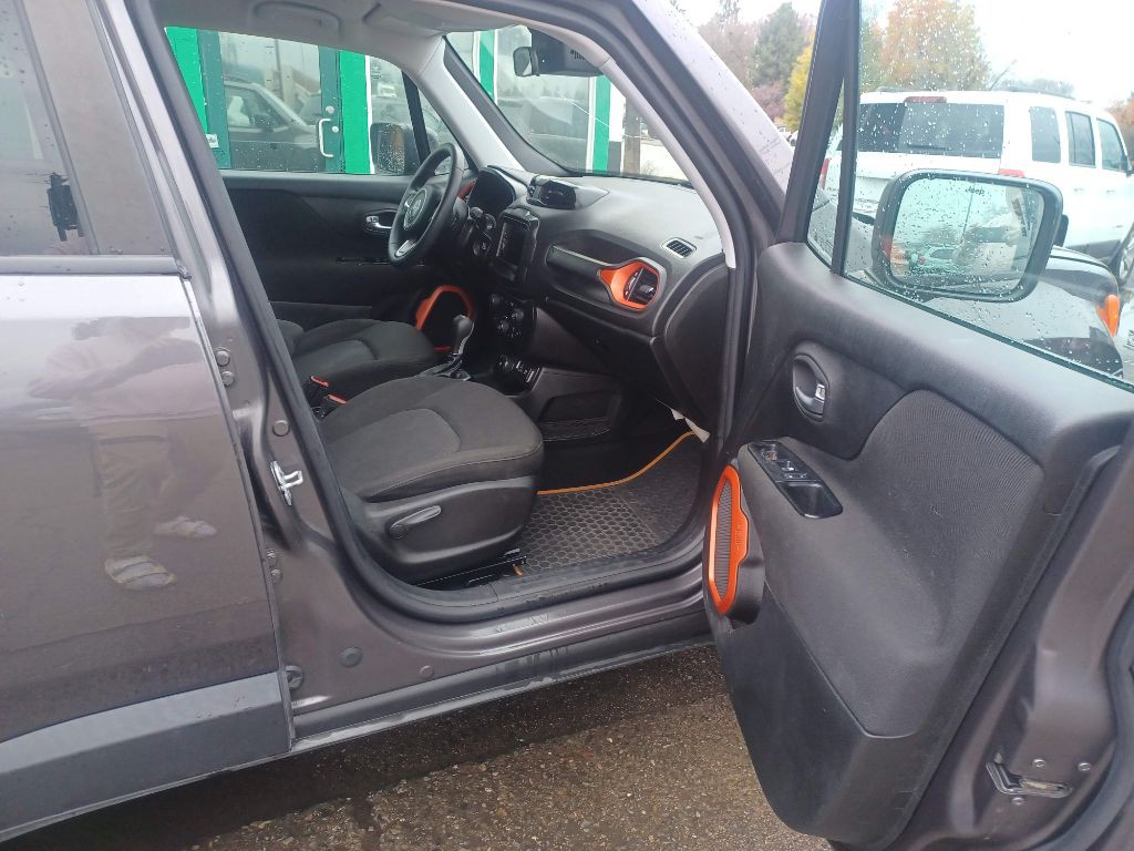 2018 Jeep Renegade Image 15