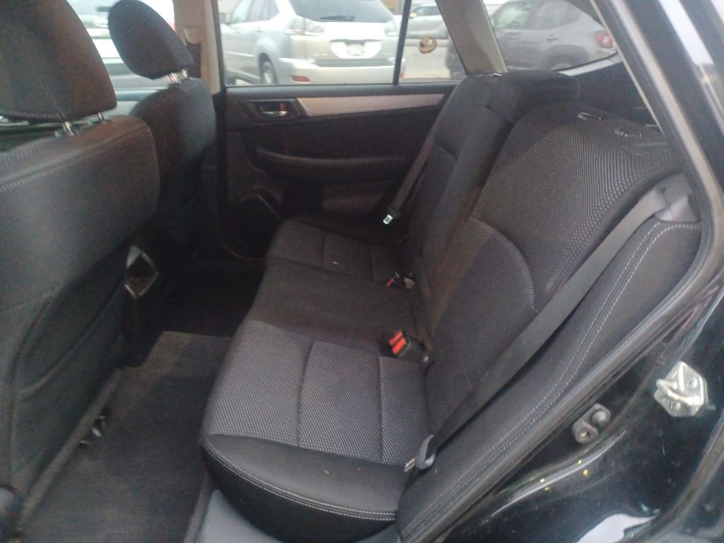 2015 Subaru Outback Image 11
