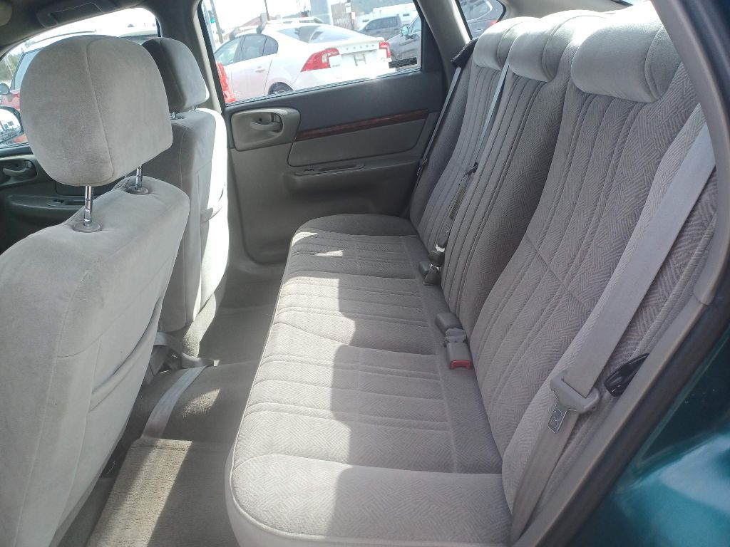 2000 Chevrolet Impala Image 11