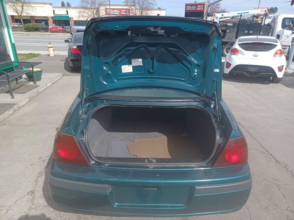 2000 Chevrolet Impala Image 14
