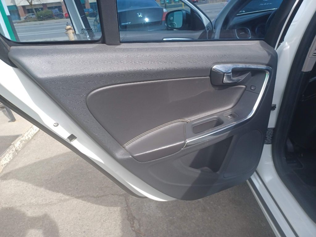 2013 Volvo S60 Image 13