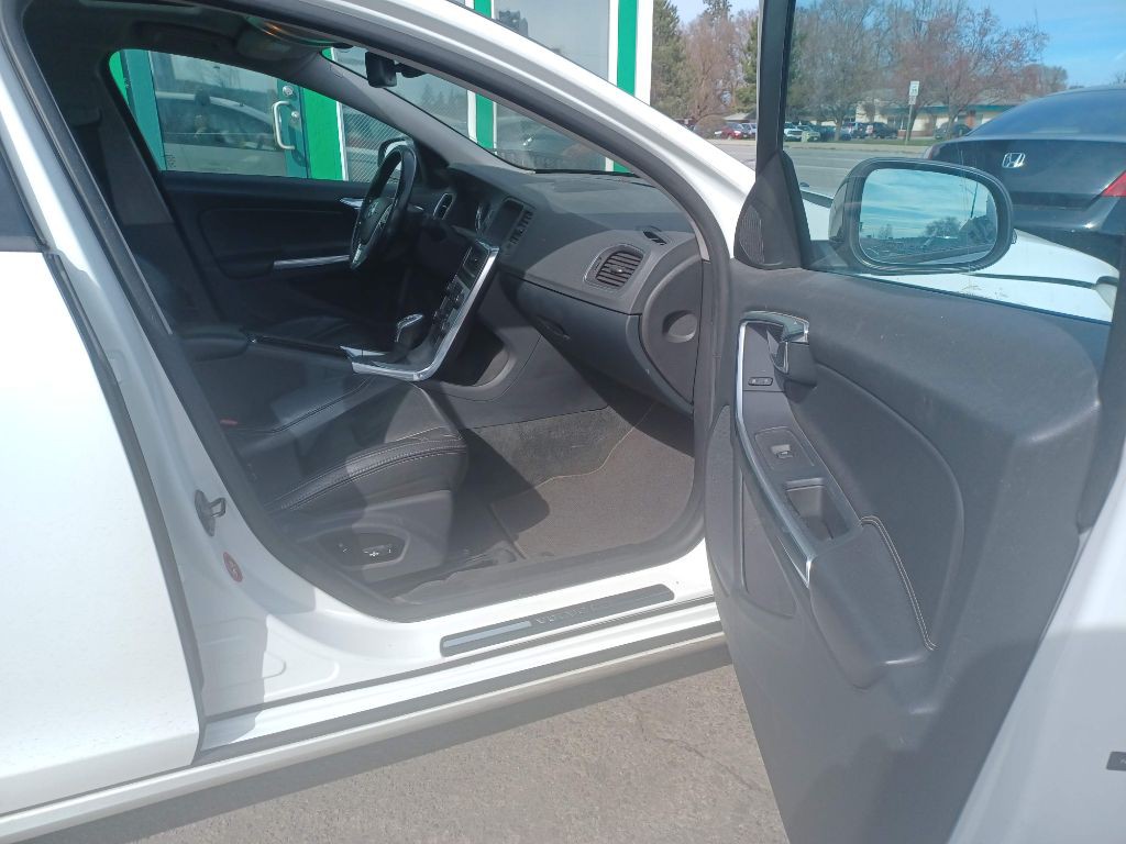 2013 Volvo S60 Image 17