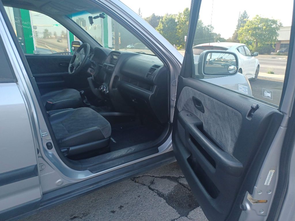 2002 Honda CR-V Image 17