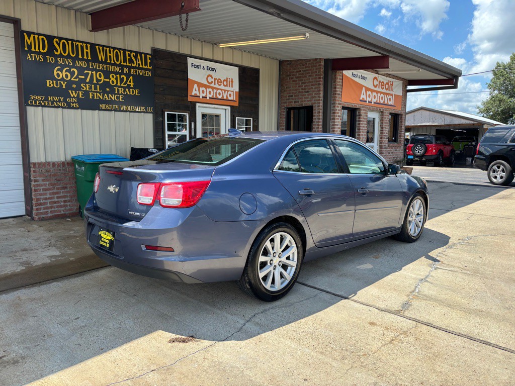 2015 Chevrolet Malibu Image 3