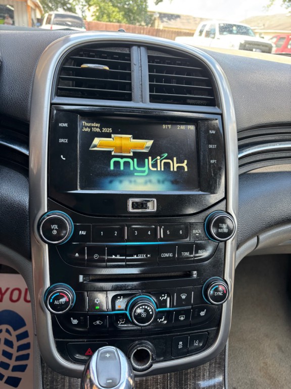 2015 Chevrolet Malibu Image 13