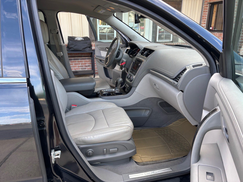 2015 GMC Acadia Image 12