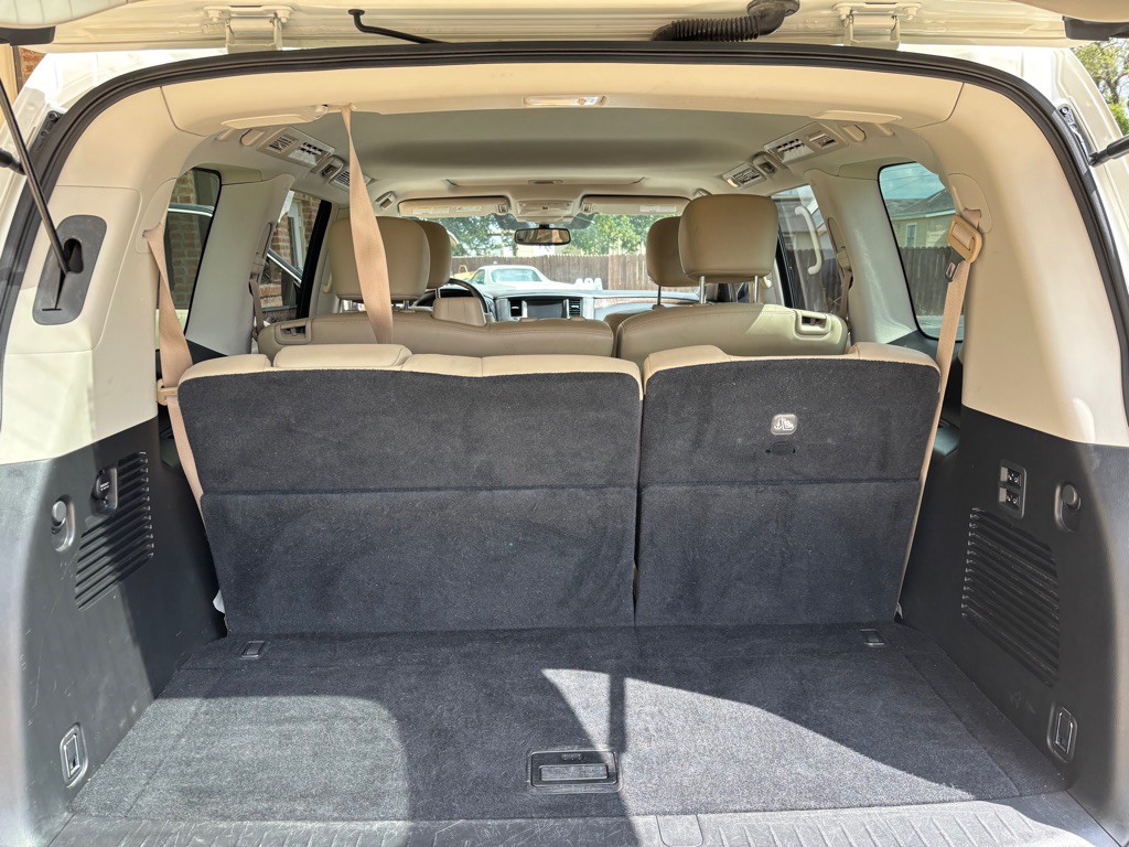 2019 Nissan Armada Image 10