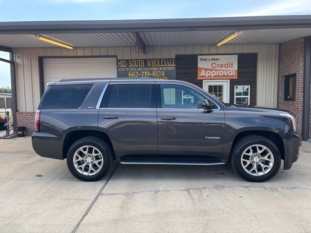 2015 GMC Yukon Image 2