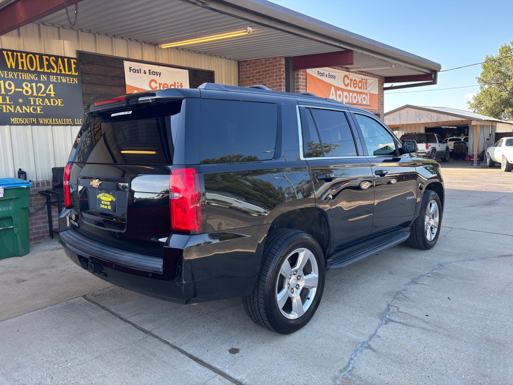 2017 Chevrolet Tahoe Image 3