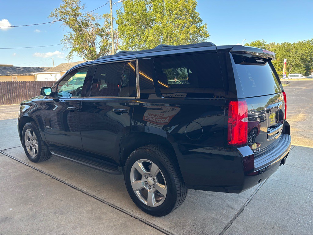 2017 Chevrolet Tahoe Image 5