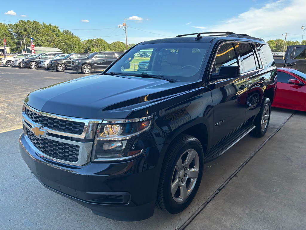 2017 Chevrolet Tahoe Image 6
