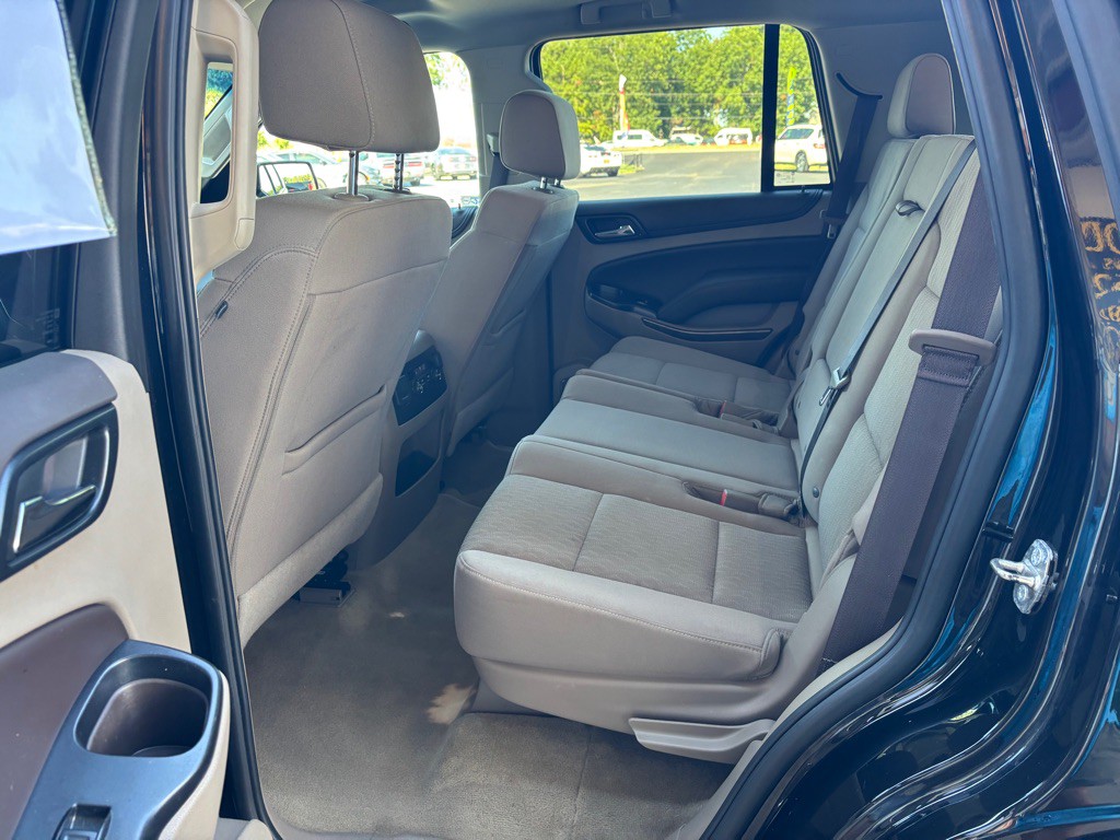 2017 Chevrolet Tahoe Image 9