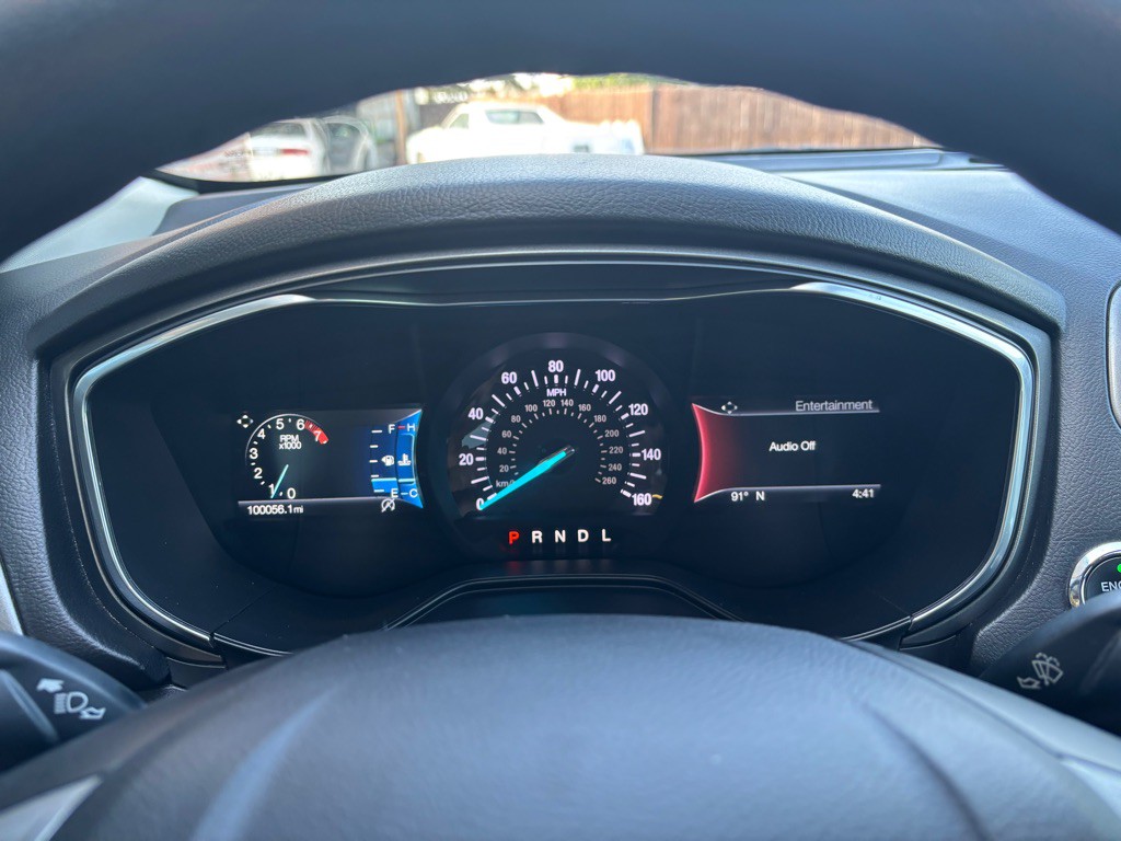 2020 Ford Fusion Image 12