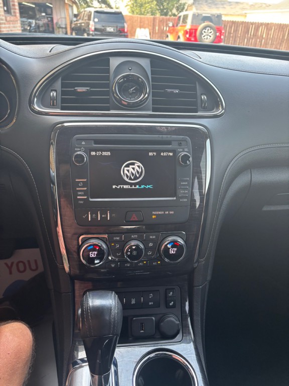 2017 Buick Enclave Image 14