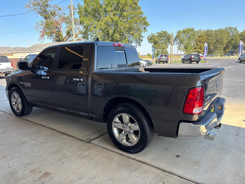 2014 RAM 1500 Image 5