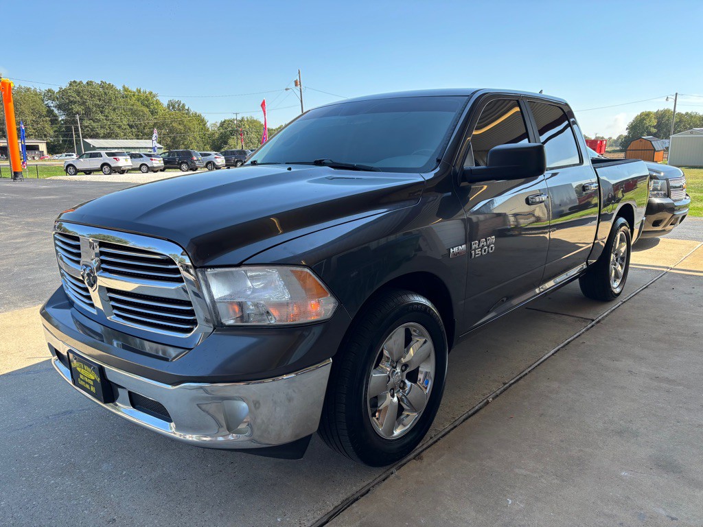 2014 RAM 1500 Image 6