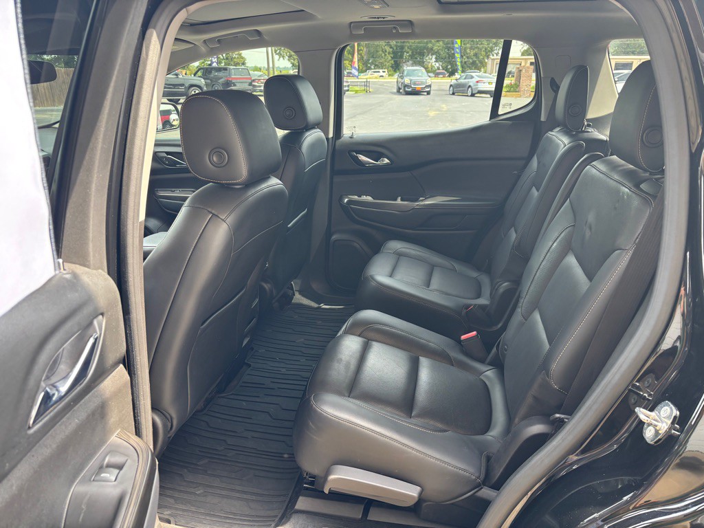 2018 GMC Acadia Image 9
