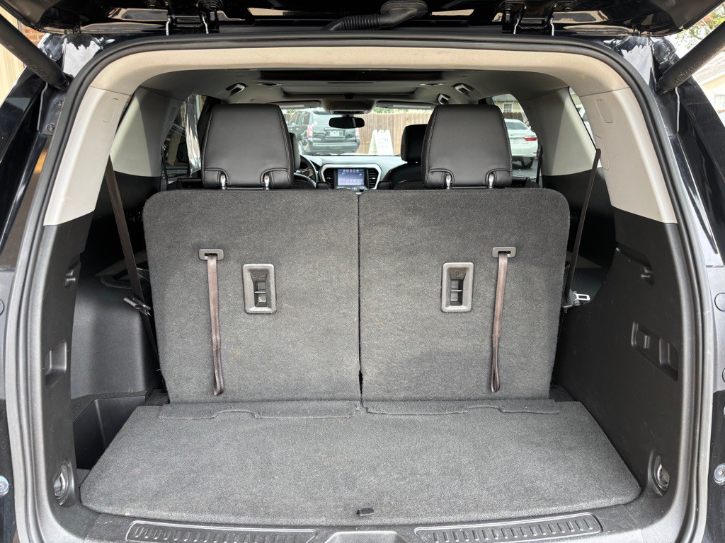 2018 GMC Acadia Image 10
