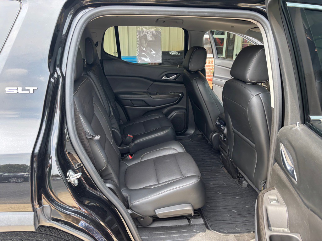 2018 GMC Acadia Image 11