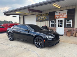 Image for 2021 Chrysler 300 Touring ID: 6812140