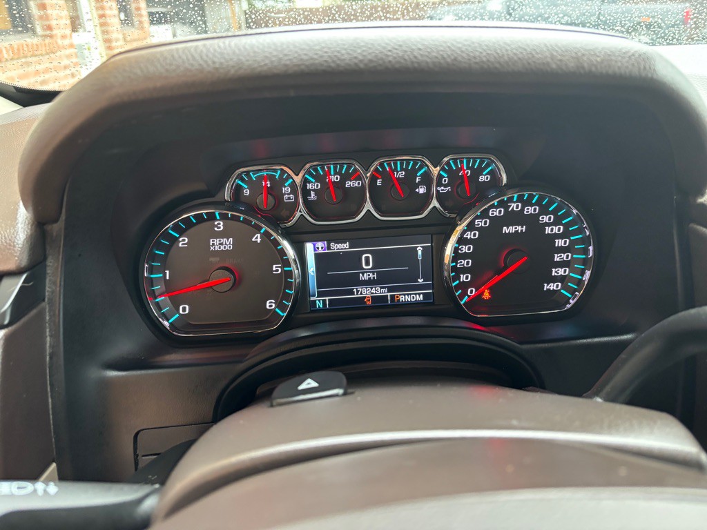 2015 Chevrolet Tahoe Image 13