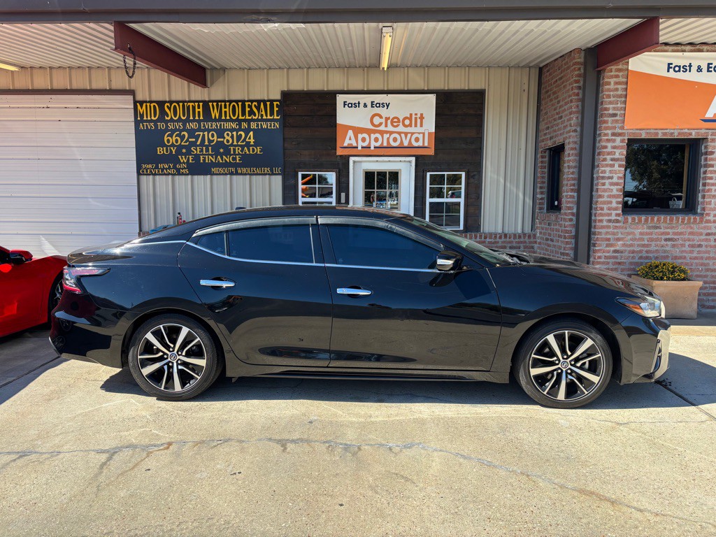 2021 Nissan Maxima Image 2