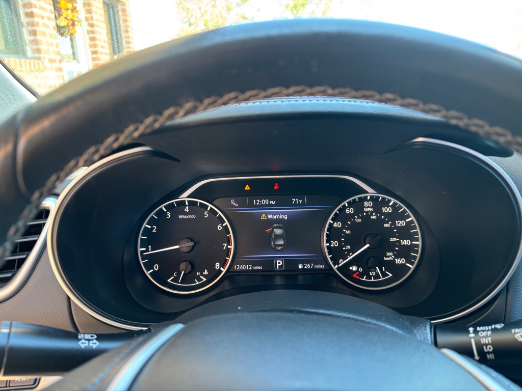 2021 Nissan Maxima Image 12