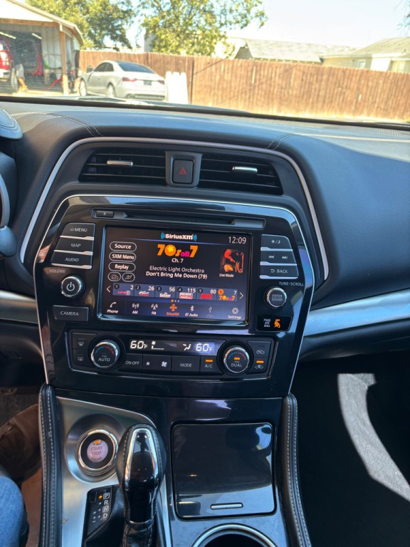 2021 Nissan Maxima Image 13