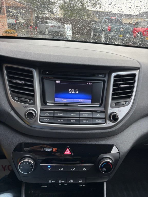 2017 Hyundai Tucson Image 14