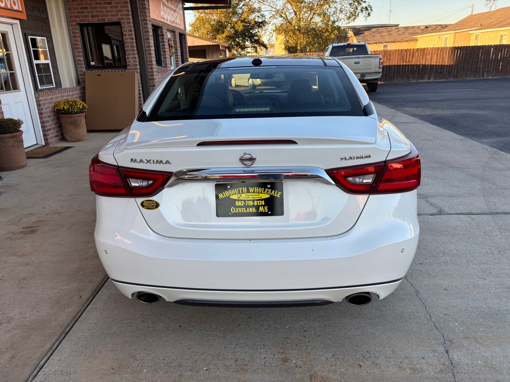 2017 Nissan Maxima Image 4