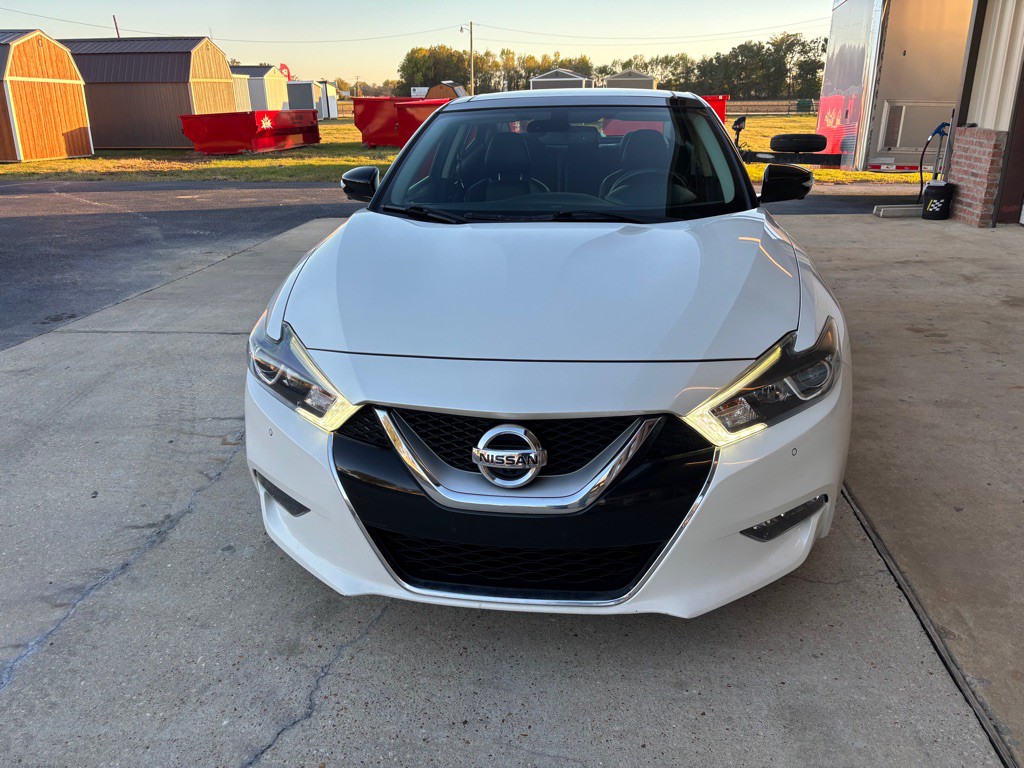 2017 Nissan Maxima Image 7