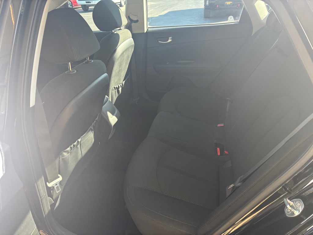 2018 Kia Optima Image 9