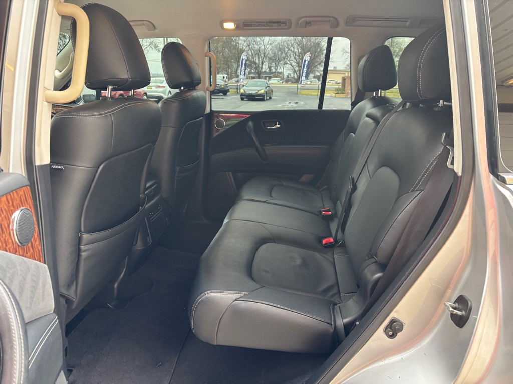 2018 Nissan Armada Image 9