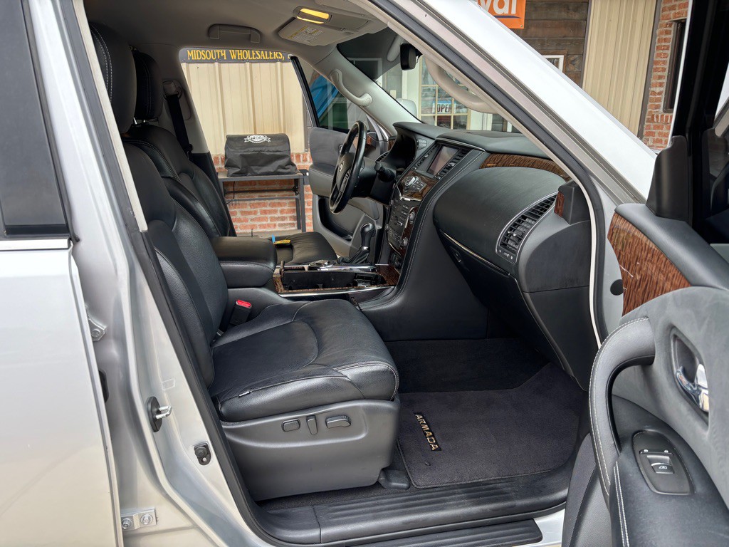 2018 Nissan Armada Image 12