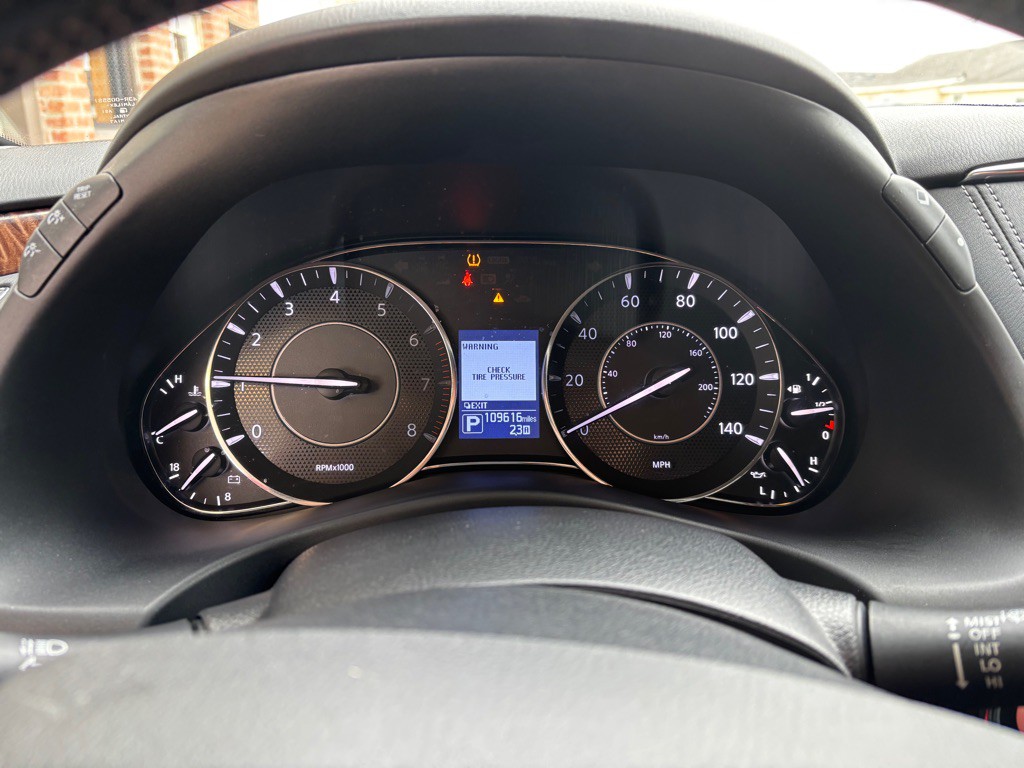 2018 Nissan Armada Image 13