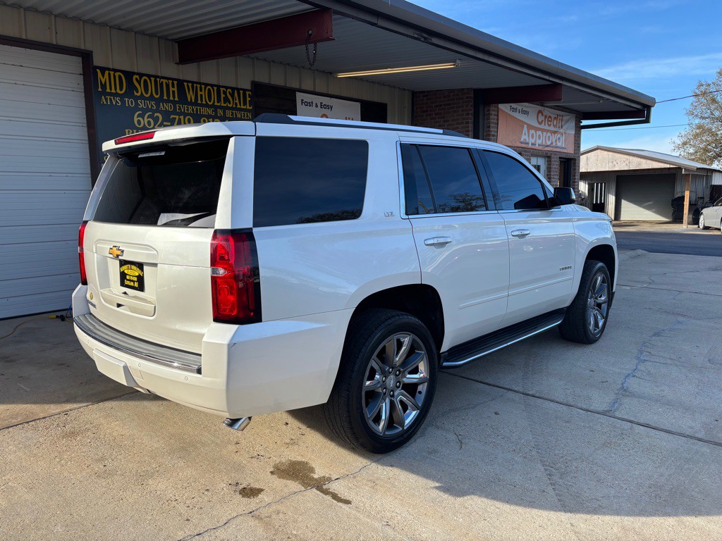 2015 Chevrolet Tahoe Image 3