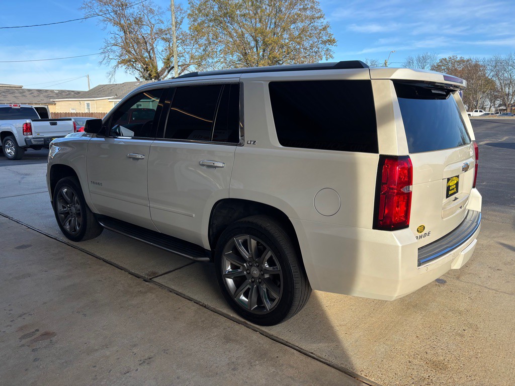 2015 Chevrolet Tahoe Image 5