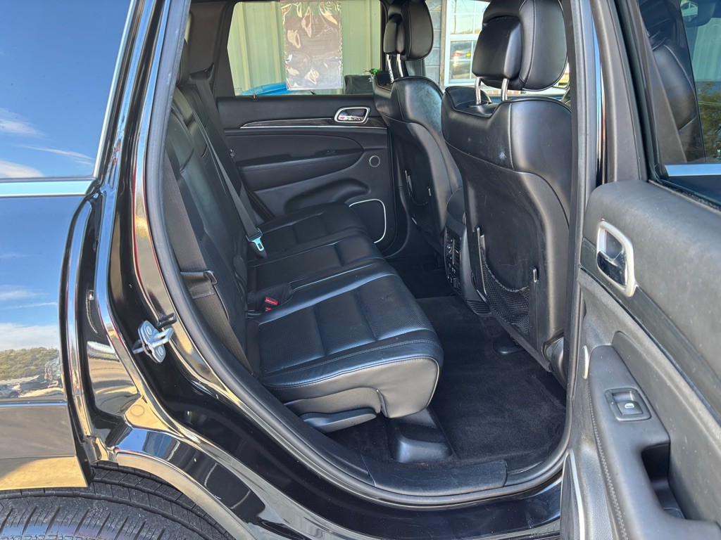 2015 Jeep Grand Cherokee Image 11