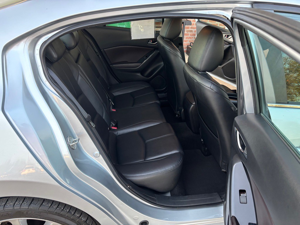 2017 Mazda Mazda3 Image 10