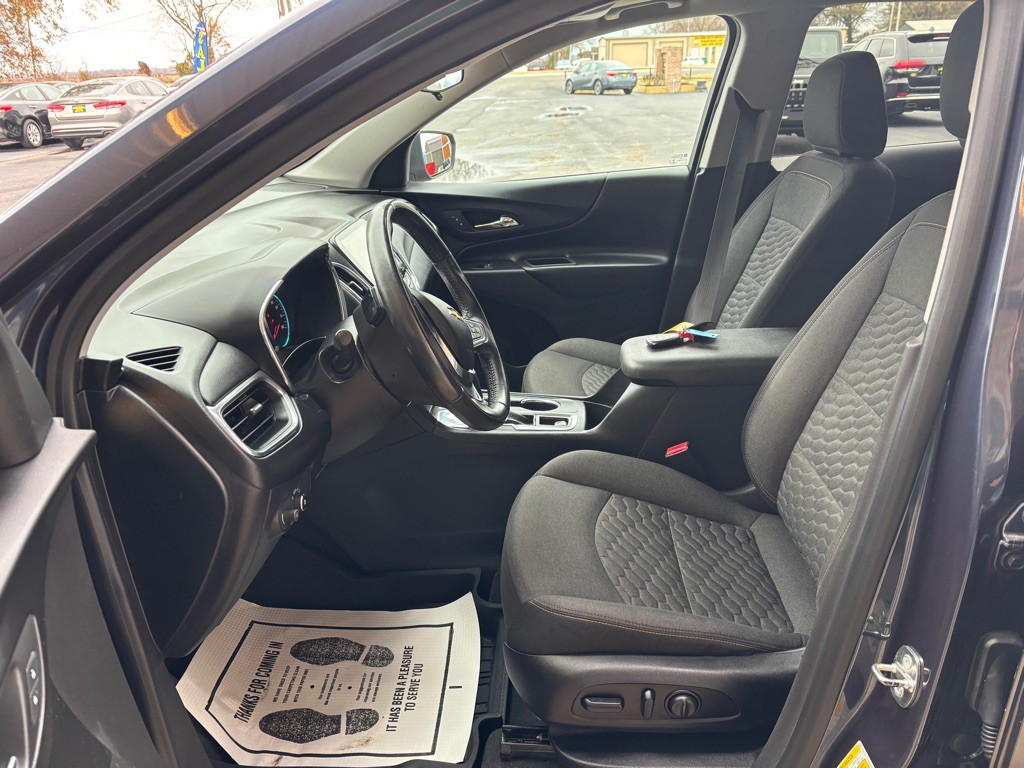 2019 Chevrolet Equinox Image 8