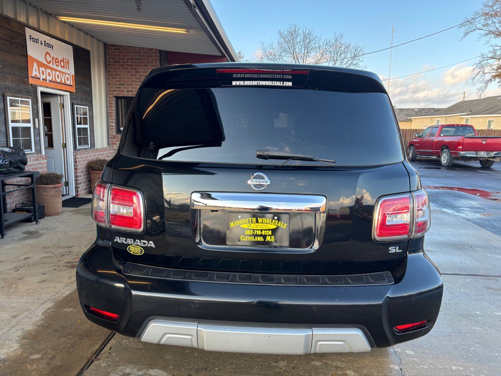 2018 Nissan Armada Image 4