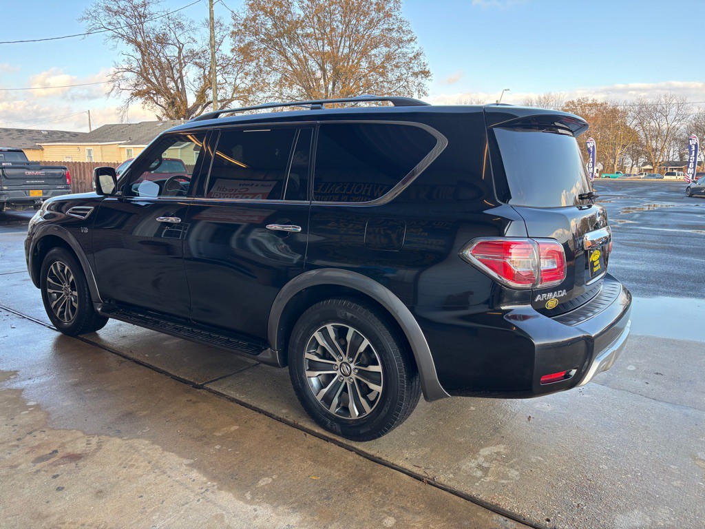 2018 Nissan Armada Image 5