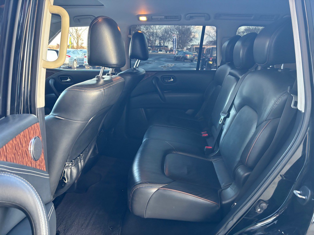 2018 Nissan Armada Image 9