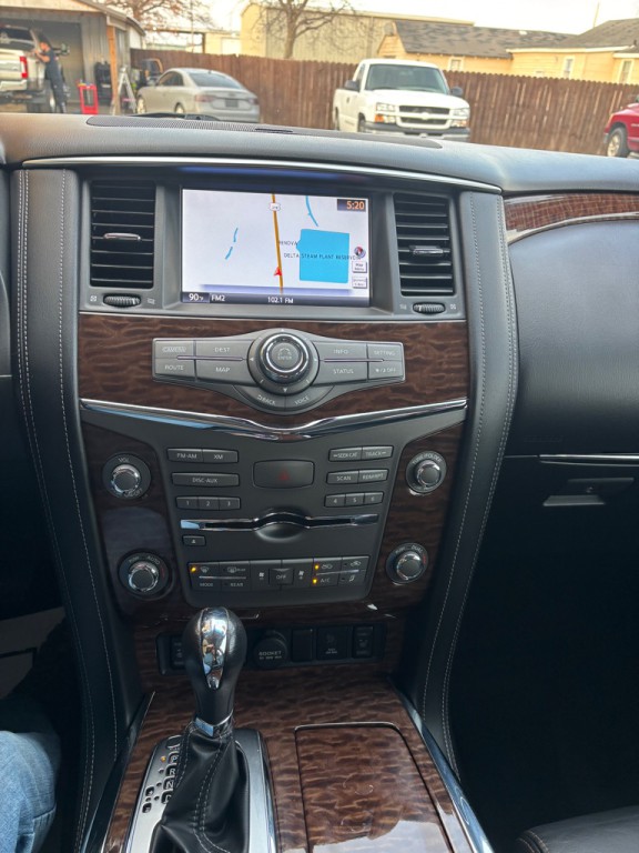 2017 Nissan Armada Image 14