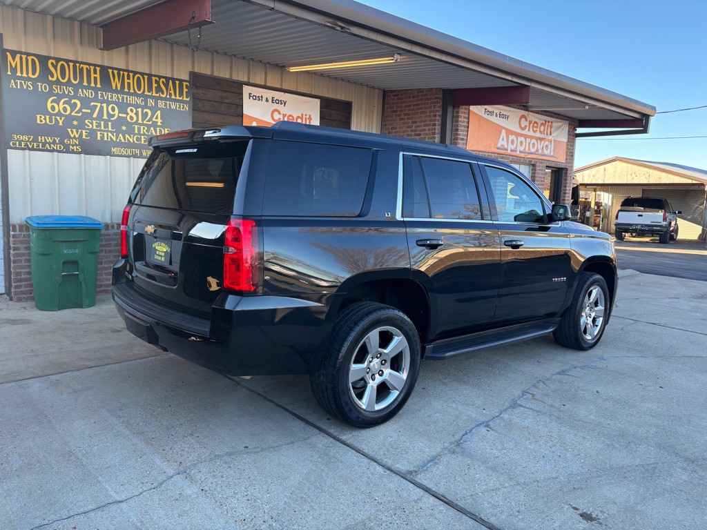 2017 Chevrolet Tahoe Image 3