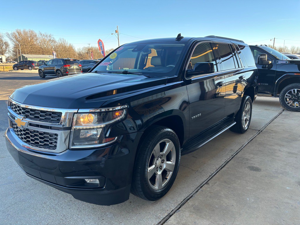 2017 Chevrolet Tahoe Image 6